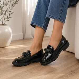 NWOT Black Patent Platform Loafers Women’s Size 10